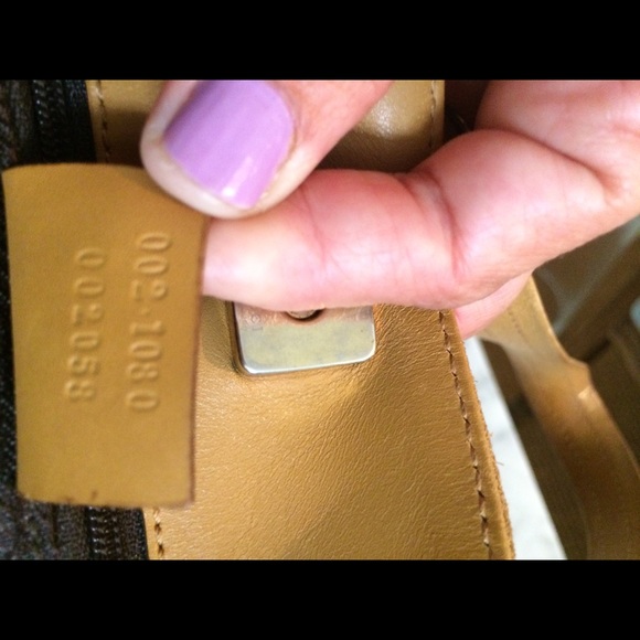 Gucci Tan Suede Bag - Picture 7 of 8